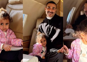 بالفيديو أحمد سعد يغني لابنته في الطائرة