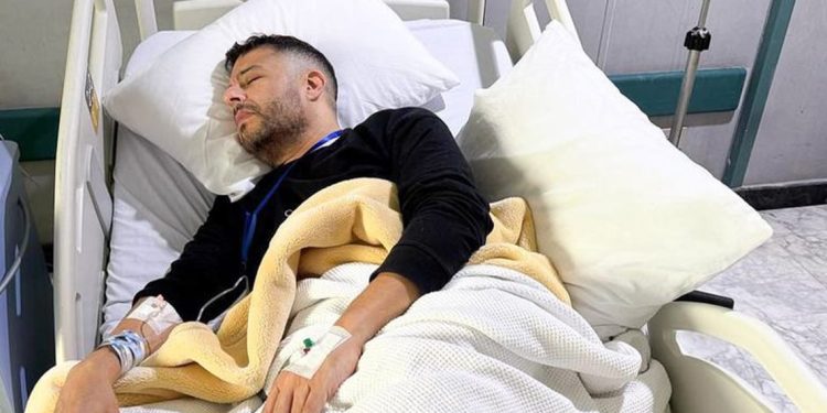 نقل محمد حماقي للمستشفى بعد إصابته بثلاثة جلطات في القلب 1 وكان حماقي قد أصيب بثلاث جلطات في القلب في وقت سابق