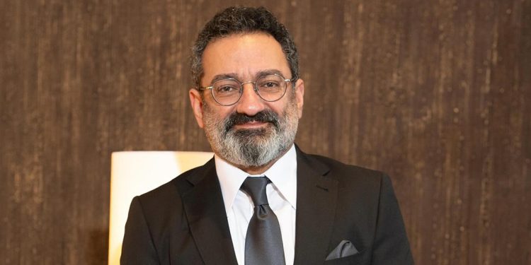جورج خباز يصور مسلسلاً عالمياً في جزر الكاناري في إسبانيا 1 جورج خباز يصور مسلسلاً عالمياً في جزر الكاناري في إسبانيا