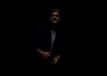 وائل كفوري يعيد تعريف الحب في جديده بدي غيّر فيكي العالم