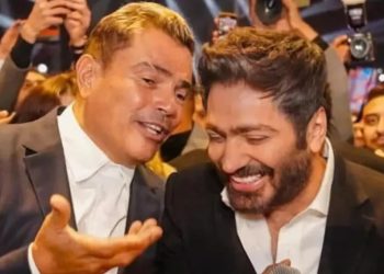 خلاف علني بين عمرو دياب وتامر حسني على الصدارة