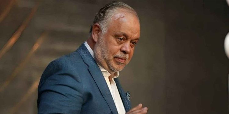 أشرف زكي يعلن استقالته من منصب نقيب المهن التمثيلية في مصر