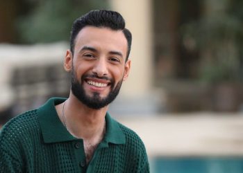 عمر عادل يطلق أغنيته الرومنسية الجديدة جمال الكون