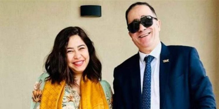 شيرين تعلن عودتها للتعامل مع المحامي ياسر قنطوش رغم خلافهما الكبير 1 شيرين تعلن عودتها للتعامل مع المحامي ياسر قنطوش رغم خلافهما الكبير