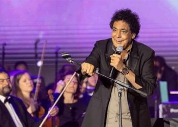 نقل محمد منير الى المستشفى وهذه تطورات حالته الصحية