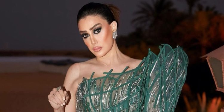 غادة عبدالرازق تنسحب من مسلسل عاليا بعد انطلاق تصويره 1 غادة عبدالرازق تنسحب من مسلسل عاليا بعد انطلاق تصويره