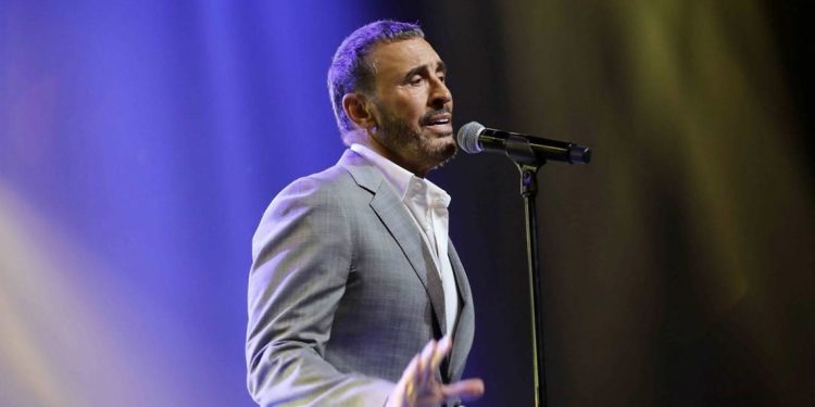 كاظم الساهر يشوق جمهوره لألبوم غنائي عراقي جديد