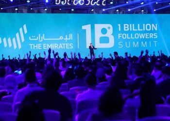نفاد تذاكر قمة المليار متابع في إقبال غير مسبوق