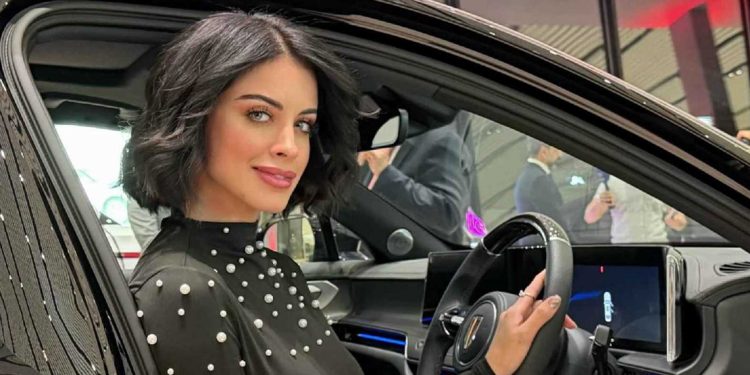 ممثلة عراقية تتعرض للإبتزاز بفيديو مفبرك عبر الذكاء الاصطناعي 1 ممثلة عراقية تتعرض للإبتزاز بفيديو مفبرك عبر الذكاء الاصطناعي