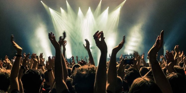 الأمن العام يطلق آلية رسمية لتنظيم استقدام الفنانين العرب والأجانب إلى لبنان 1 الأمن العام يطلق آلية رسمية لتنظيم استقدام الفنانين العرب والأجانب إلى لبنان