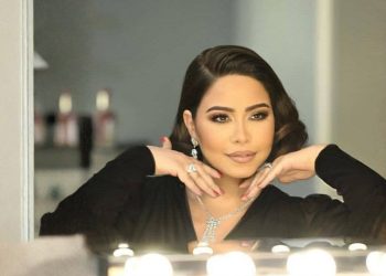 بعد عملية جراحية مفاجئة.. شيرين تغادر المستشفى وتطمئن جمهورها