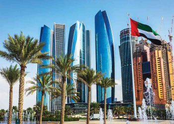 الفنانون العرب يدعمون الإمارات حكماً وشعباً