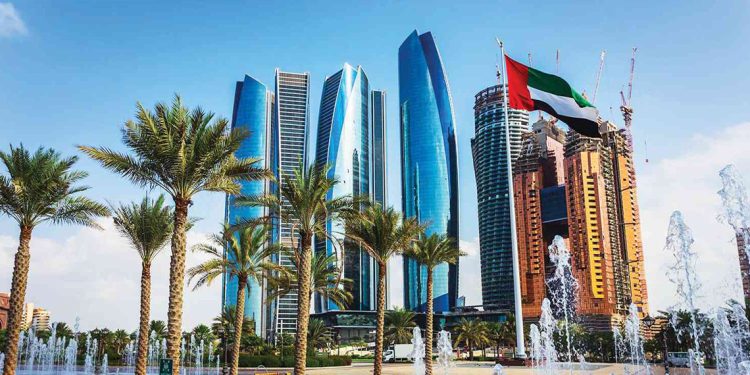 الفنانون العرب يؤكدون تضامنهم الكامل مع الإمارات قيادةً وشعباً 1 الفنانون العرب يدعمون الإمارات حكماً وشعباً