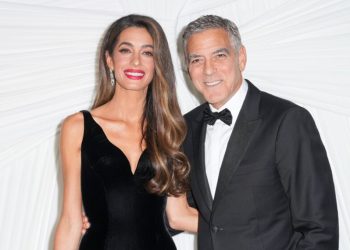 إجلاء جورج كلوني من منزله في فرنسا بسبب الحرائق