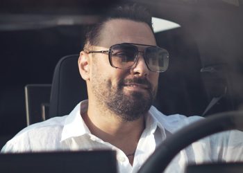 هادي أسود يطرح "حب مأبد".. قصة حب تنبض بالرومانسية في فيديو كليب جديد