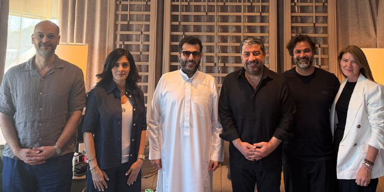 تركي آل الشيخ يعلن انطلاق التحضيرات لـ Joy Awards 2027.. ومفاجآت جديدة بالتعاون مع MBC 1 تركي آل الشيخ يعلن انطلاق التحضيرات لـ Joy Awards 2027.. ومفاجآت جديدة بالتعاون مع MBC