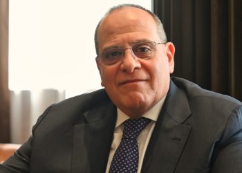 وفاة والدة المنتج صادق الصباح بعد اسابيع من وفاة زوجته 2 وفاة والدة المنتج صادق الصباح بعد اسابيع من وفاة زوجته